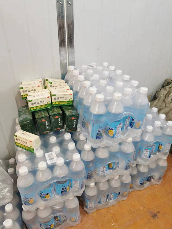 江西鑫科項目加強(qiáng)防暑降溫工作 江西鑫科項目加強(qiáng)防暑降溫工作